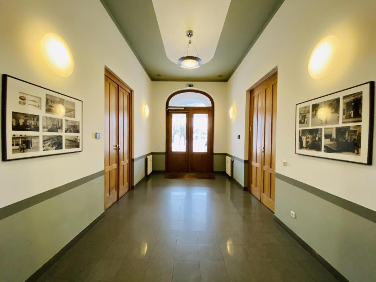 Berringer, Backbord, Direkt An Der Promenade * Rostock